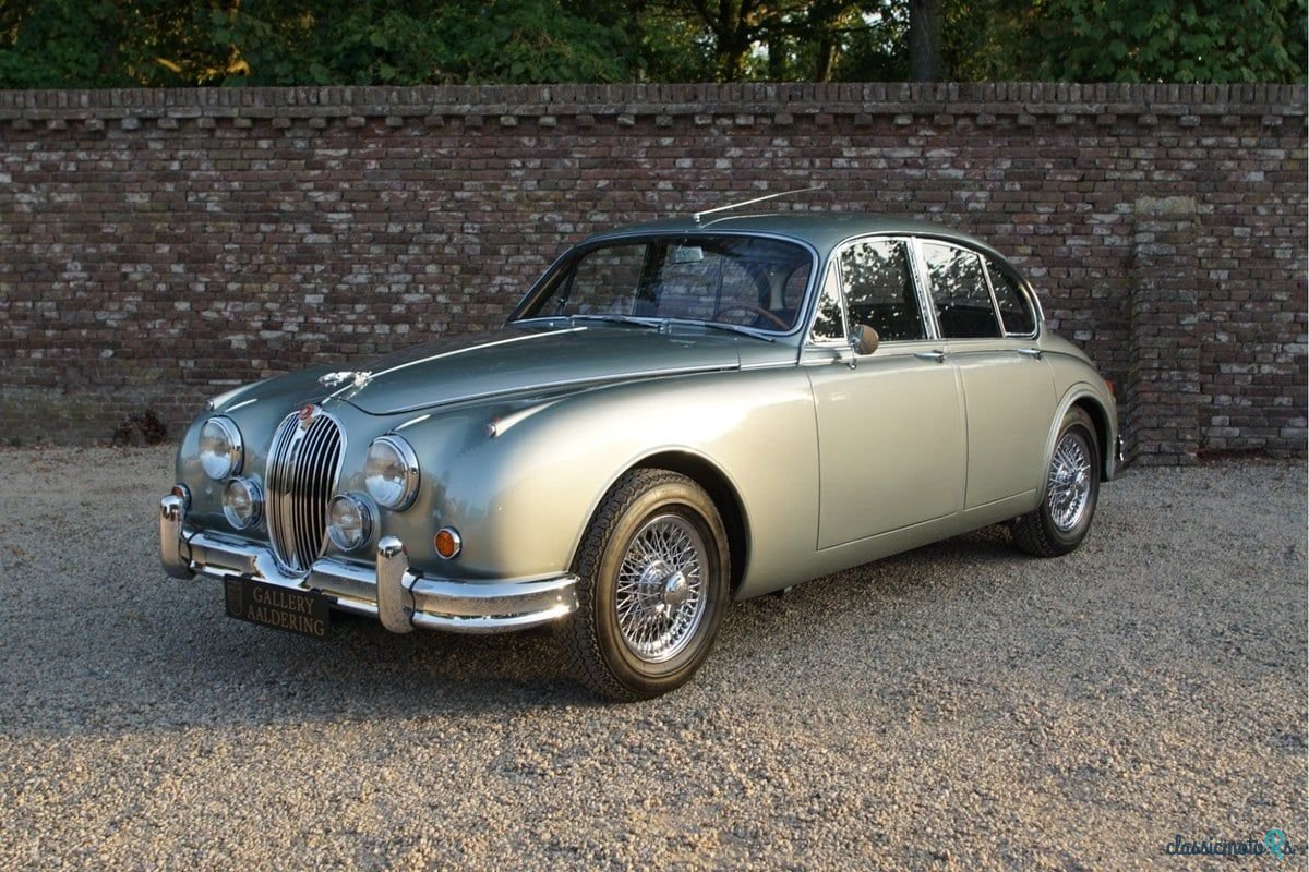 1964' Jaguar Mark II photo #1