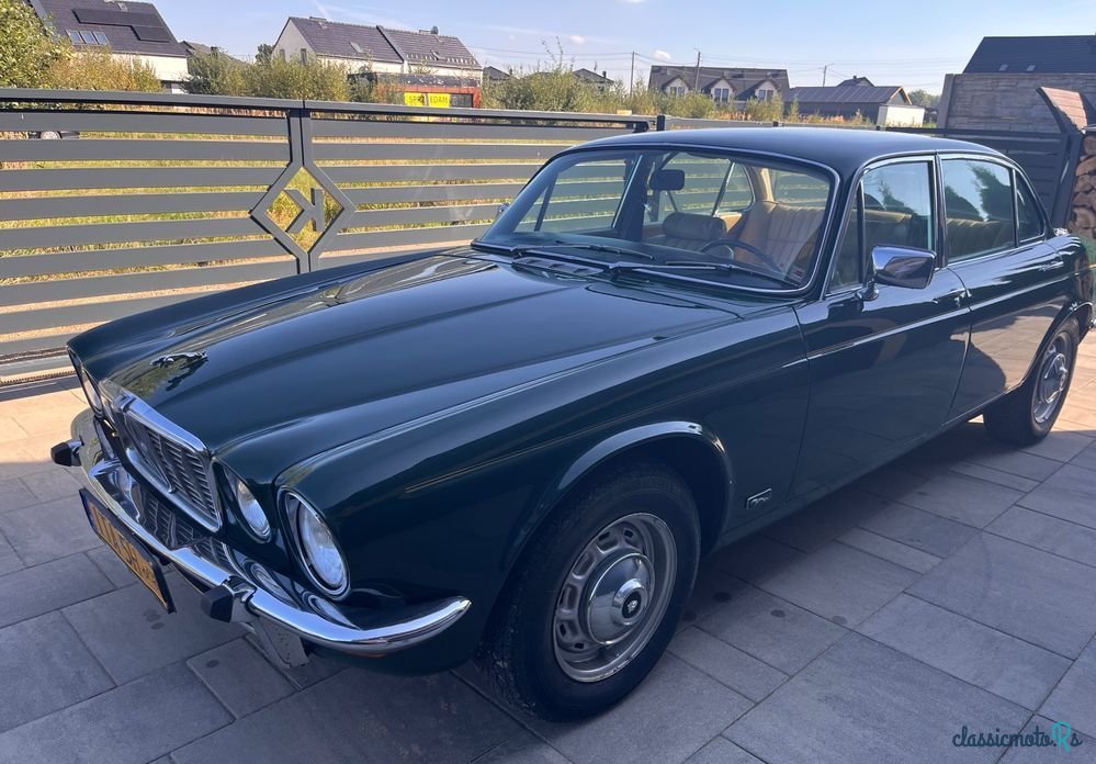 1978' Jaguar XJ photo #1