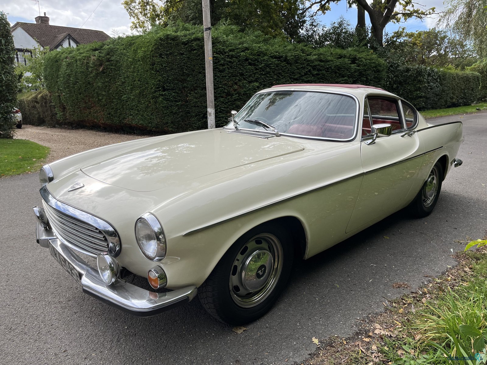 1968' Volvo P1800S photo #3