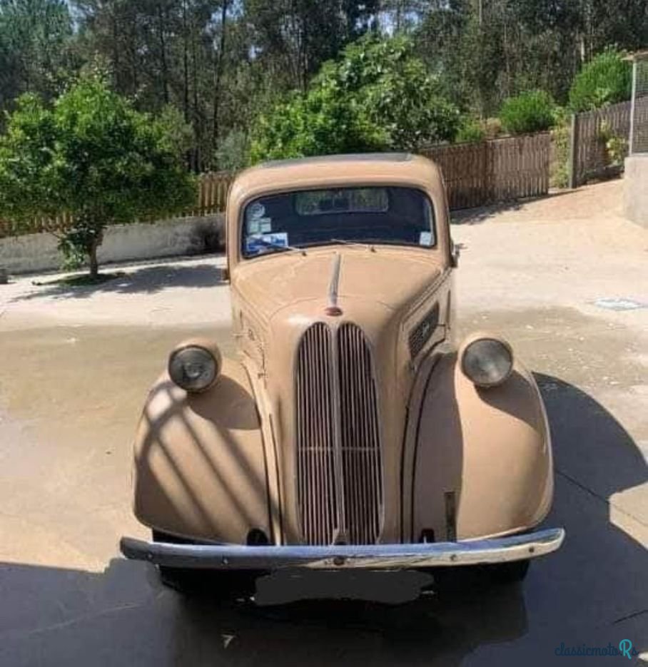 1949' Ford Anglia photo #2