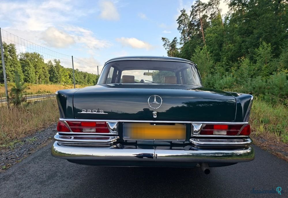 1965' Mercedes-Benz W111 photo #3