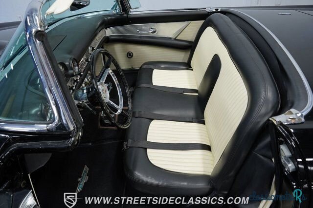 1956' Ford Thunderbird photo #4