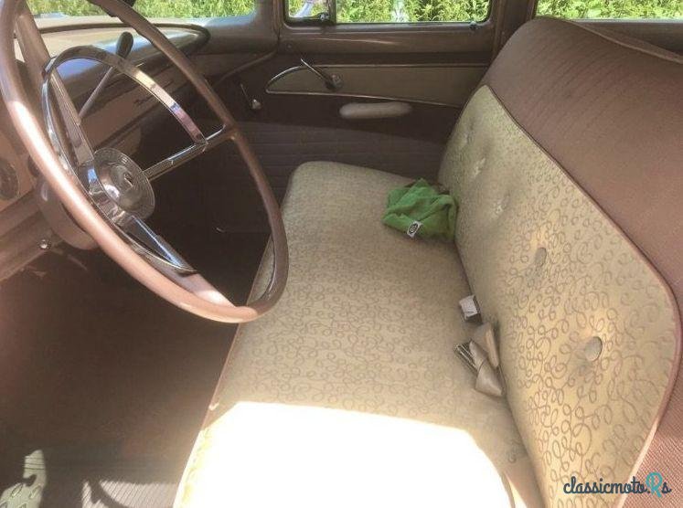 1956' Ford Fairlane photo #4