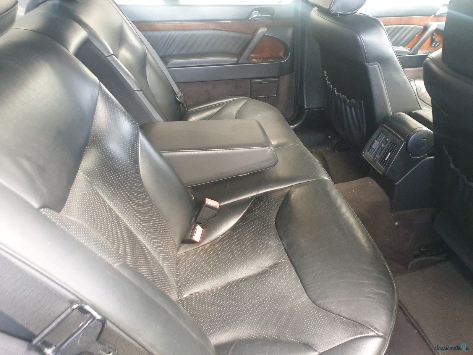 1993' Mercedes-Benz 320 photo #7