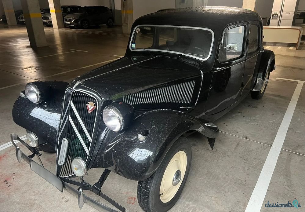 1953' Citroen 11 photo #1