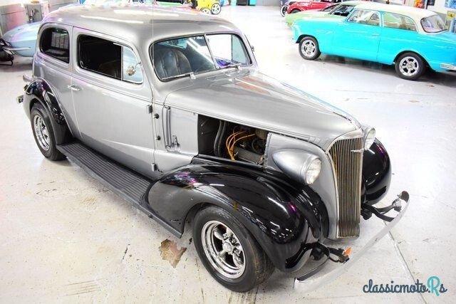 1937' Chevrolet Master Deluxe photo #2