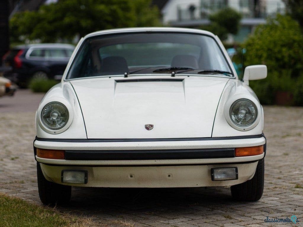 1976' Porsche 911 photo #3