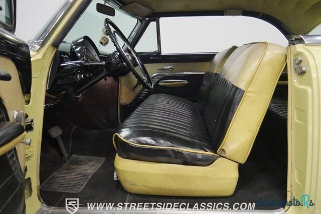 1953' Mercury Monterey photo #4