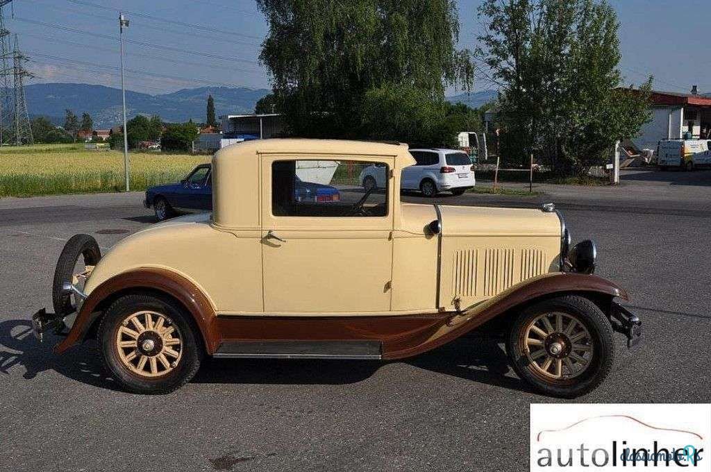 1930' Chrysler CJ Coupe photo #4