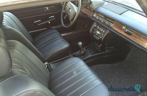 1973' Mercedes-Benz 250CE W114 2.8Cc photo #1