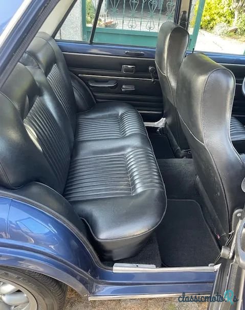 1972' Datsun 1600 photo #6