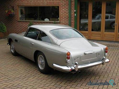 1965' Aston Martin DB5 'Ogle' photo #2
