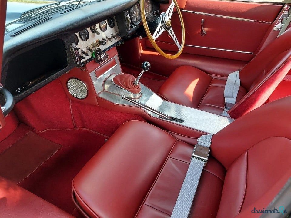 1961' Jaguar E-Type photo #6