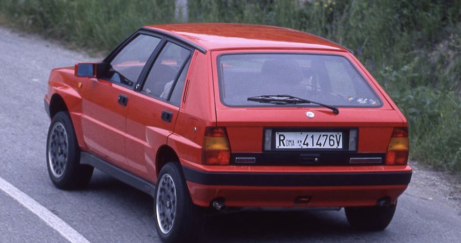 Lancia Delta HF Integrale 16V