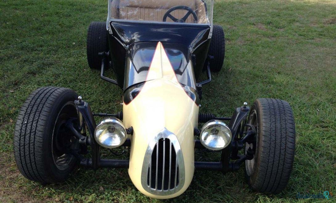 1923' Ford photo #4