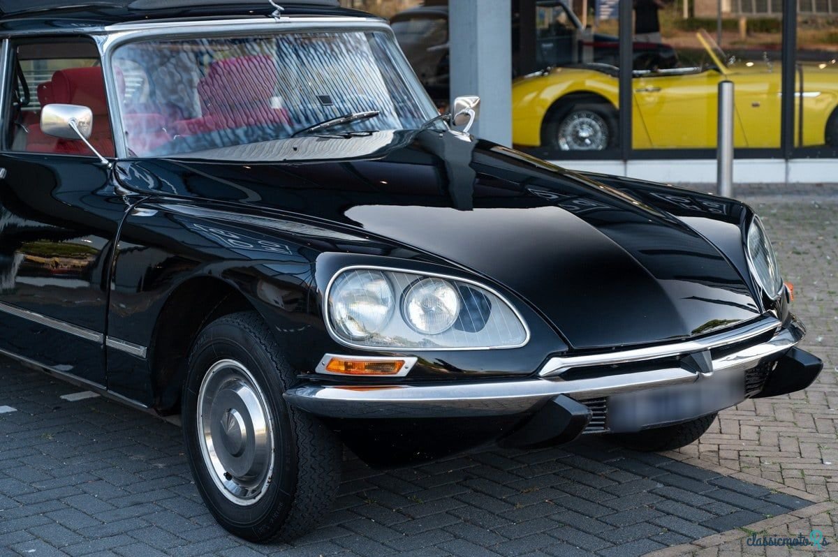 1972' Citroen DS photo #2