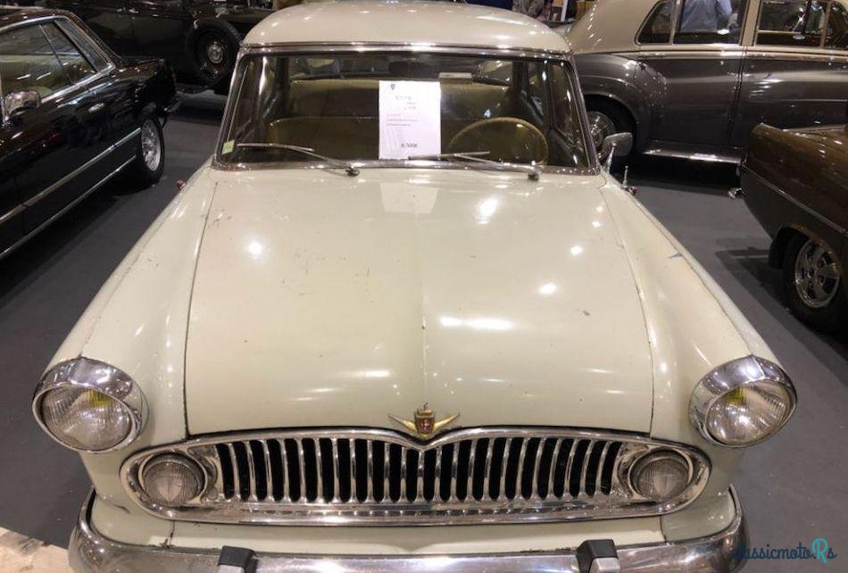 1956' Simca Vendette Versailes for sale. Portugal