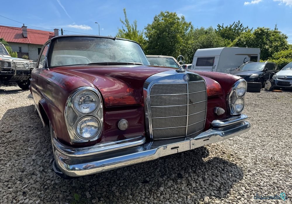 1964' Mercedes-Benz W111 220SE photo #2