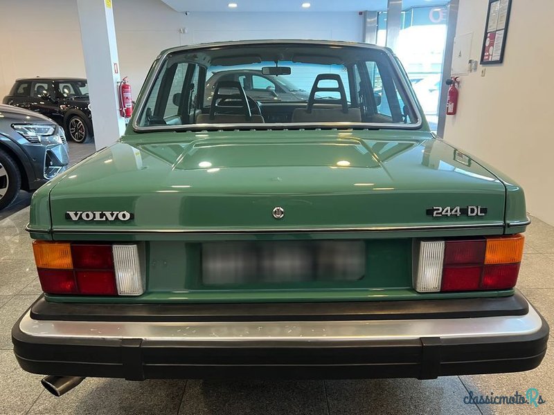 1979' Volvo 244 photo #6