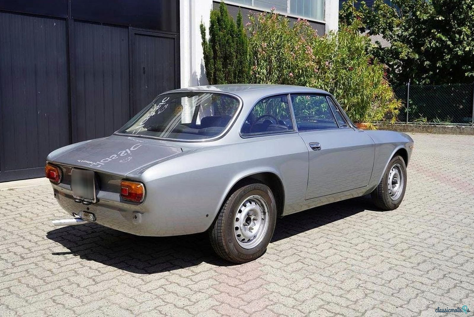 1970' Alfa Romeo Giulia Gt 1300 Junior photo #3