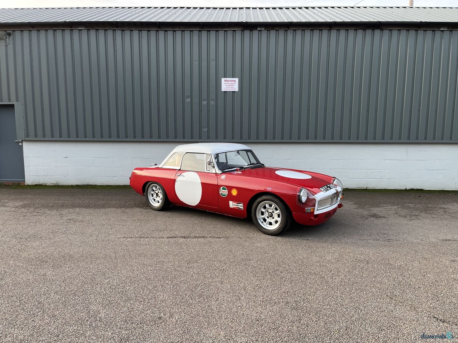 1964' MG MGB photo #1