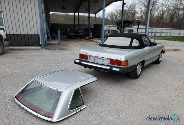 1976' Mercedes-Benz Sl photo #3