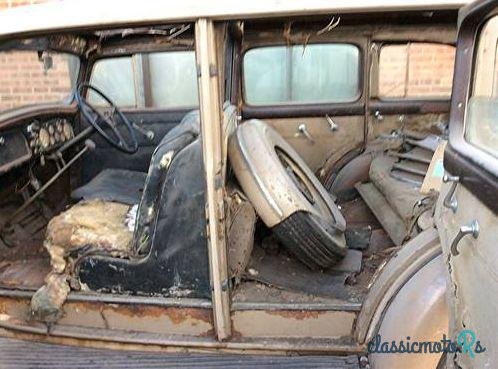 1934' Cadillac 355 Imperial Limousine photo #1