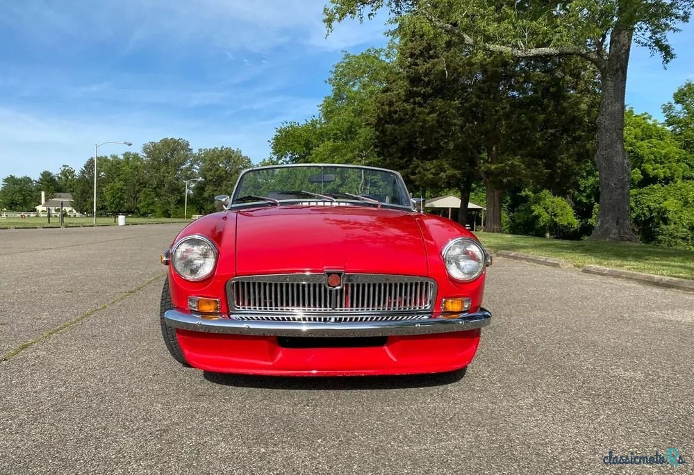 1977' MG MGB photo #2