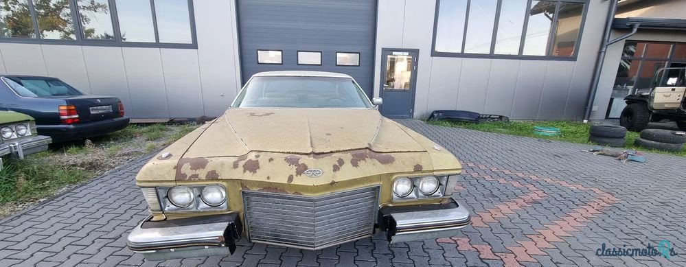 1973' Buick Riviera photo #1