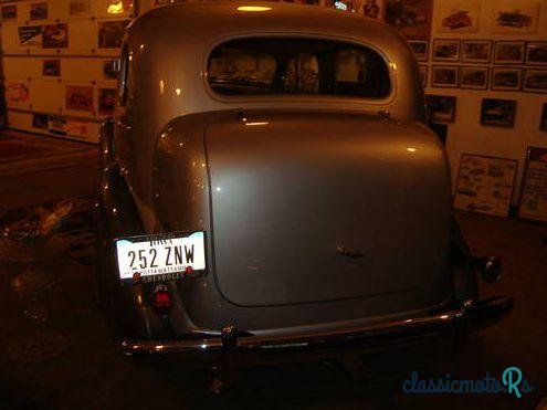 1936' Chevrolet Sedan 4 Door Sedan photo #3