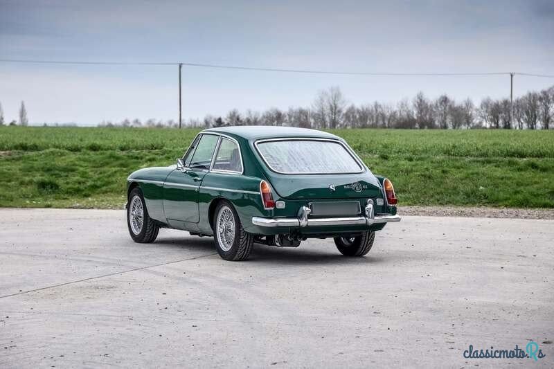 1969' MG MGC photo #4