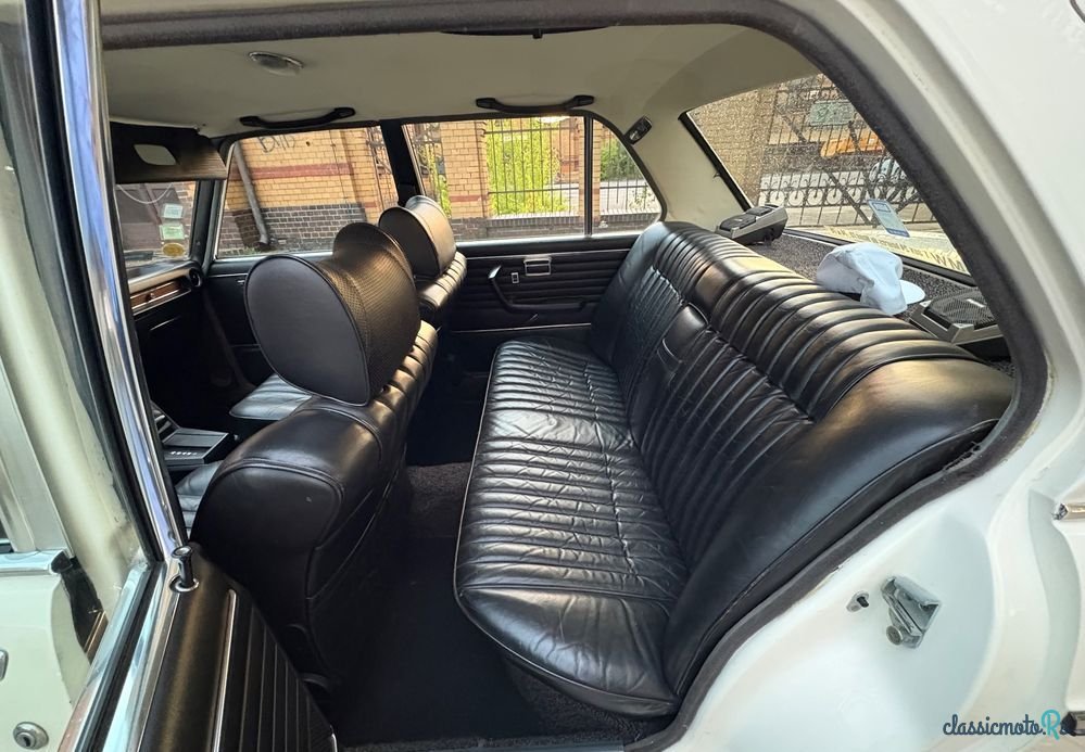 1976' BMW 2500 photo #4