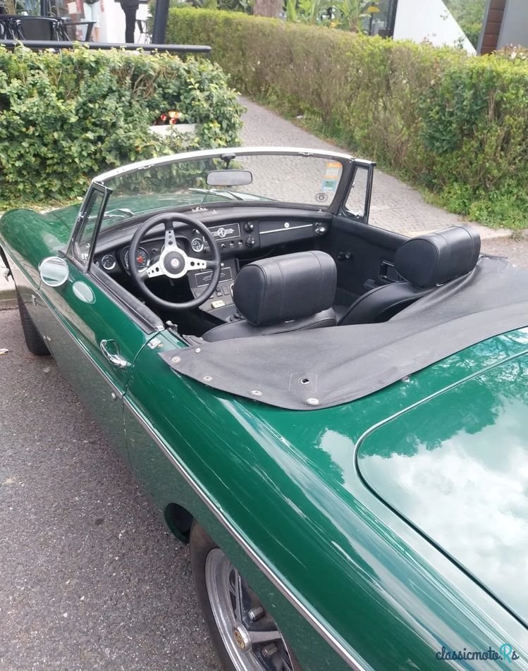 1971' MG MGB photo #2