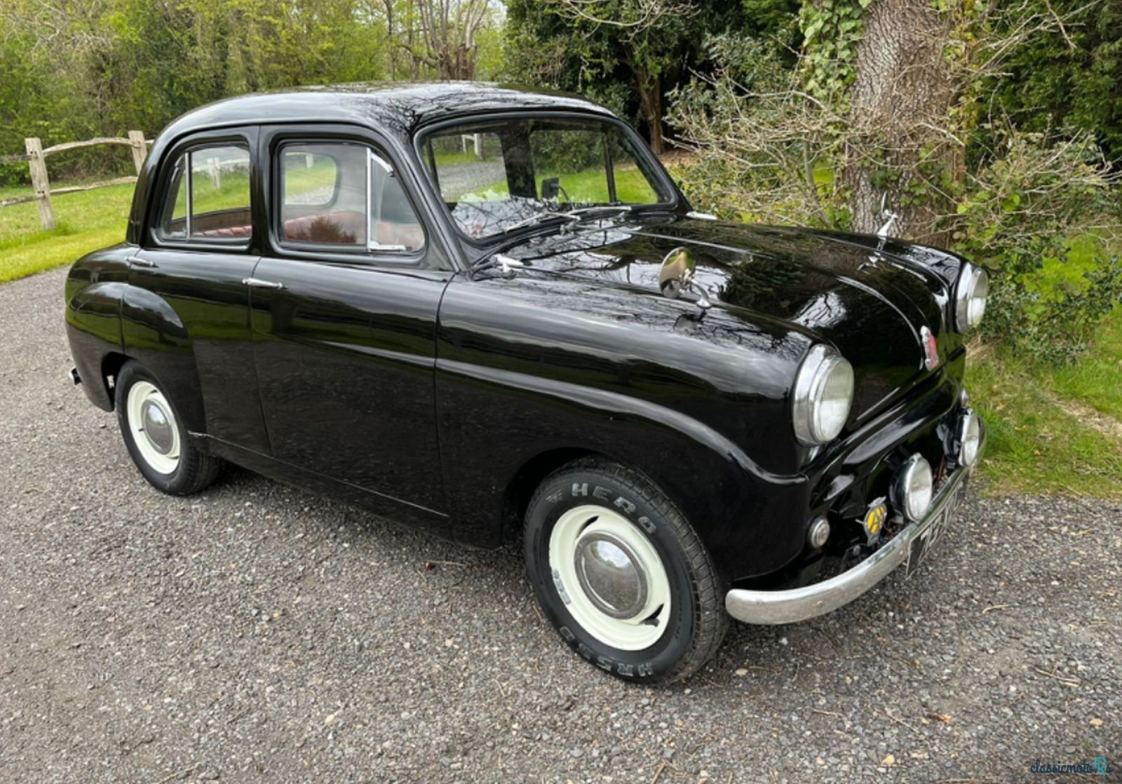 1955' Standard Eight photo #1