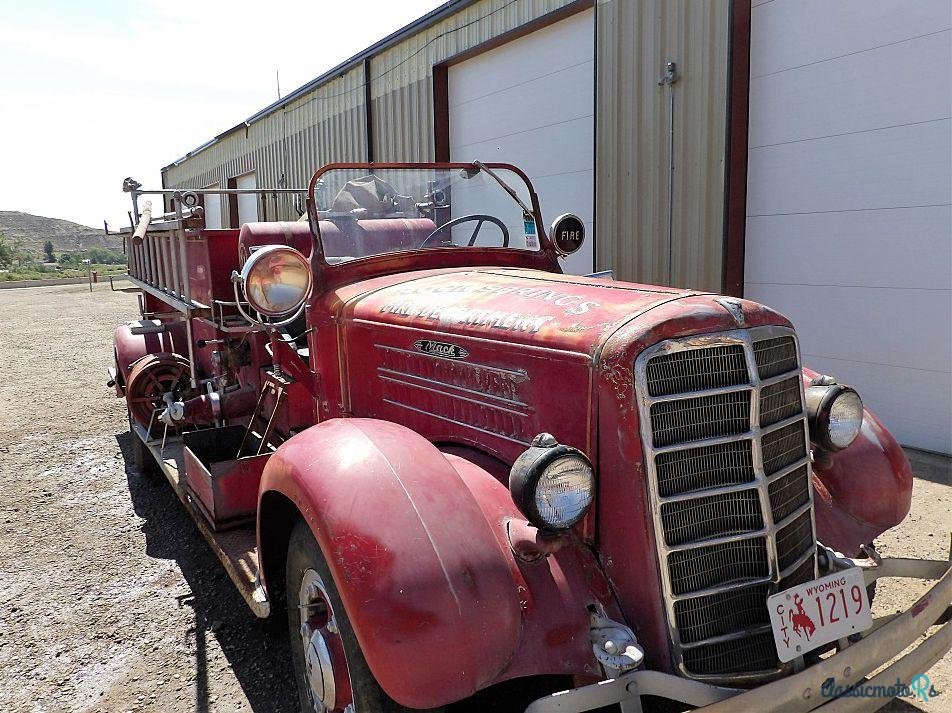 1937' Mack Custom photo #4