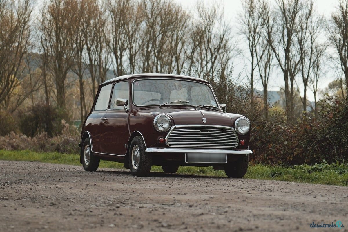 1977' Leyland Mini photo #1