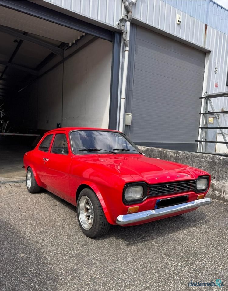 1971' Ford Escort photo #1