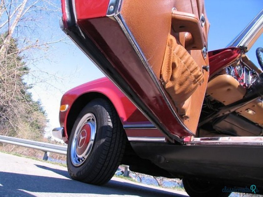 1970' Mercedes-Benz 280 SL photo #4