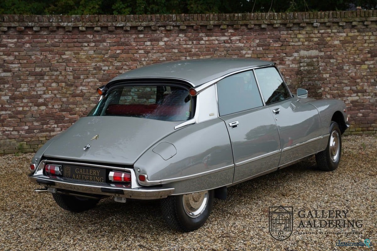 1972' Citroen DS photo #2
