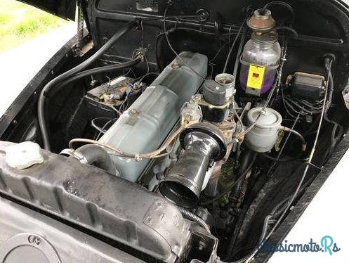 1946' Chevrolet Stylemaster photo #3