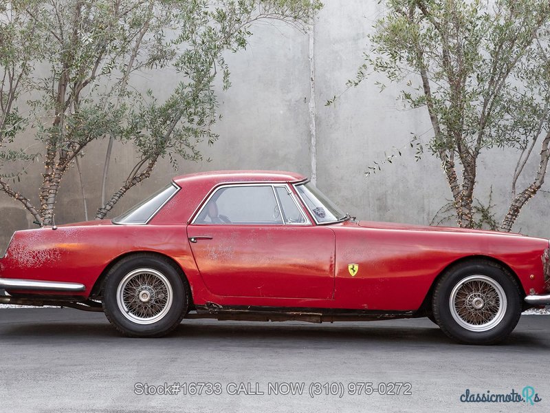 1960' Ferrari 250Gt Coupe Series Ii photo #2