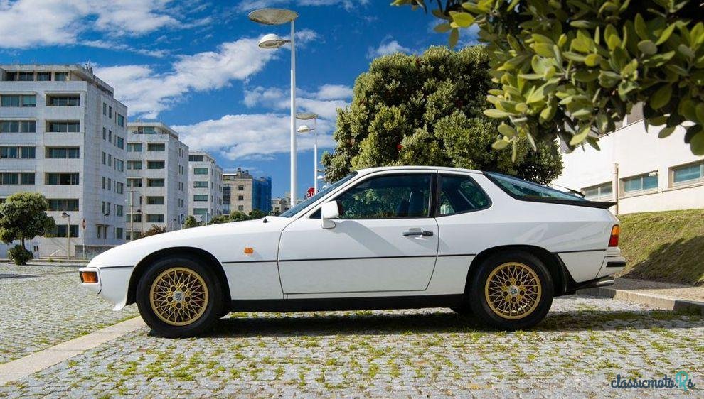 1980' Porsche 924 Turbo photo #4