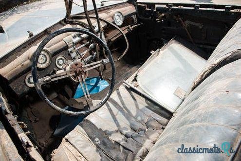 1948' Buick Roadmaster photo #2