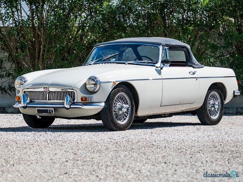 1965' MG MGB photo #1