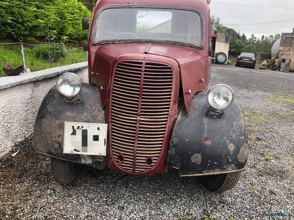1951' Ford Pickup photo #2