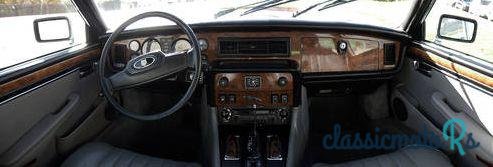 1985' Jaguar XJ12 photo #3