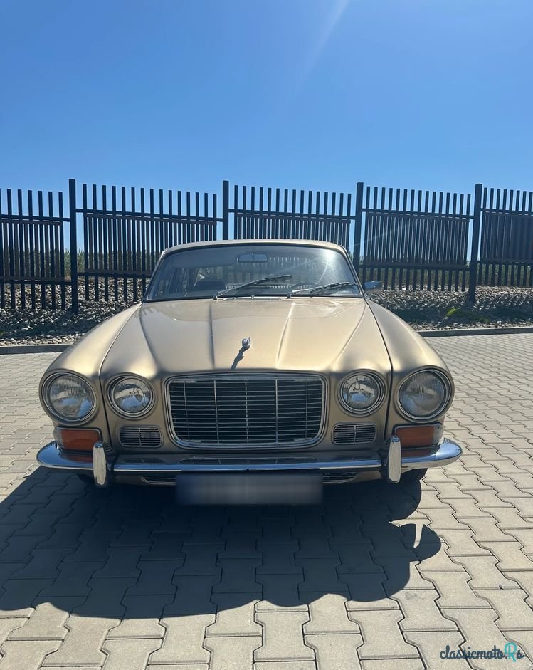 1969' Jaguar XJ photo #1