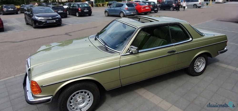 1980' Mercedes-Benz W123 photo #2