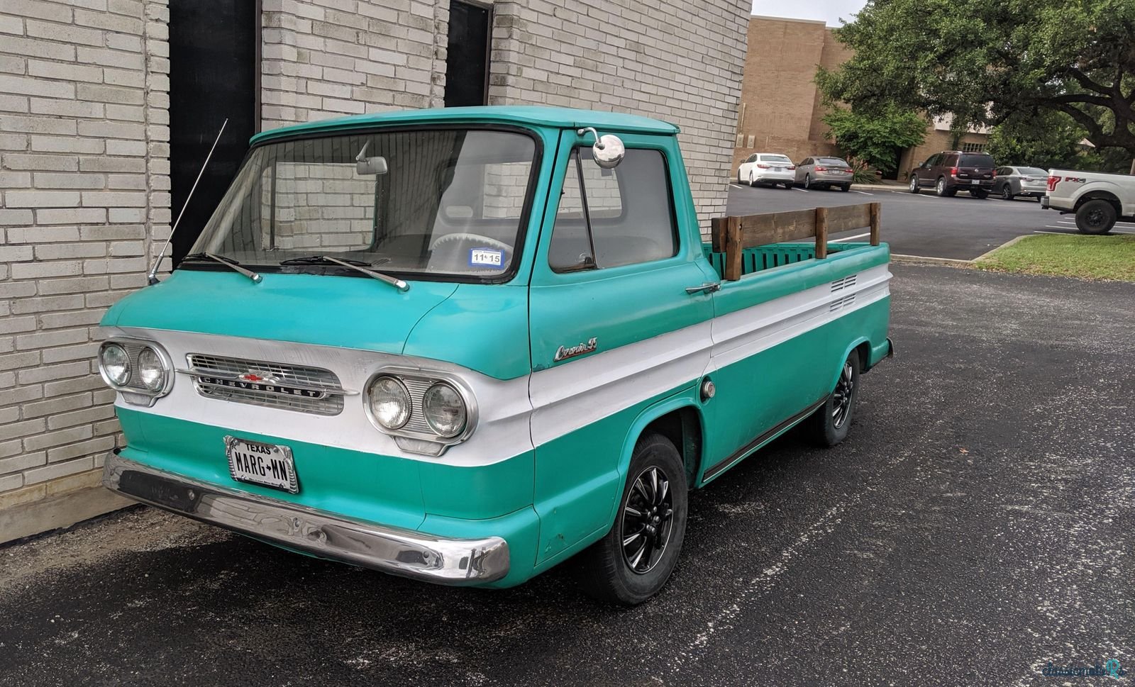 1961' Chevrolet Corvair photo #3