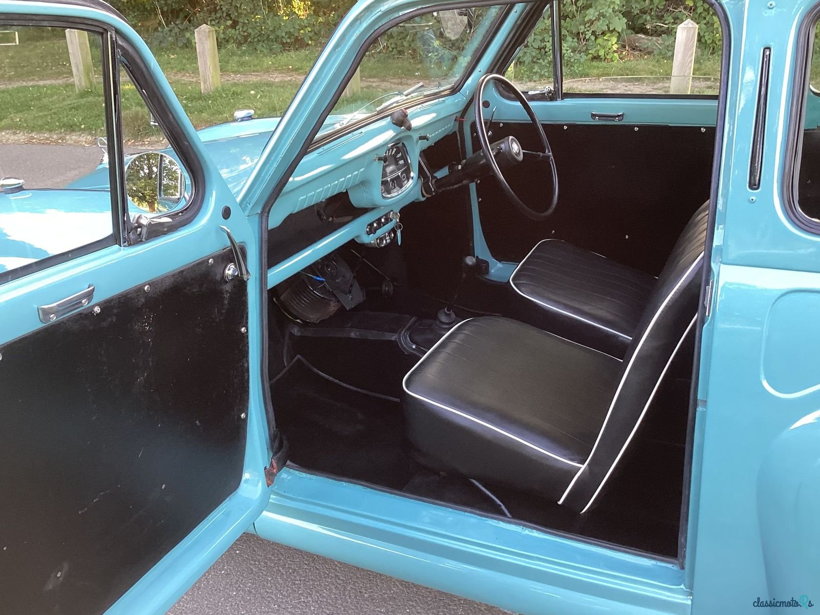 1958' Austin A35 photo #6